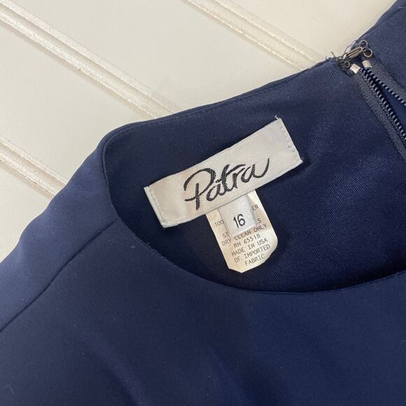 Patra Women’s Navy Blue Sequin & Pearlized Midi Shift Dress Long Sleeve Size 16 - Picture 6 of 8